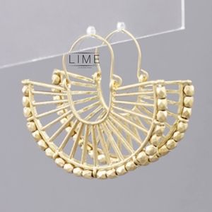 Wedge Fan Earrin